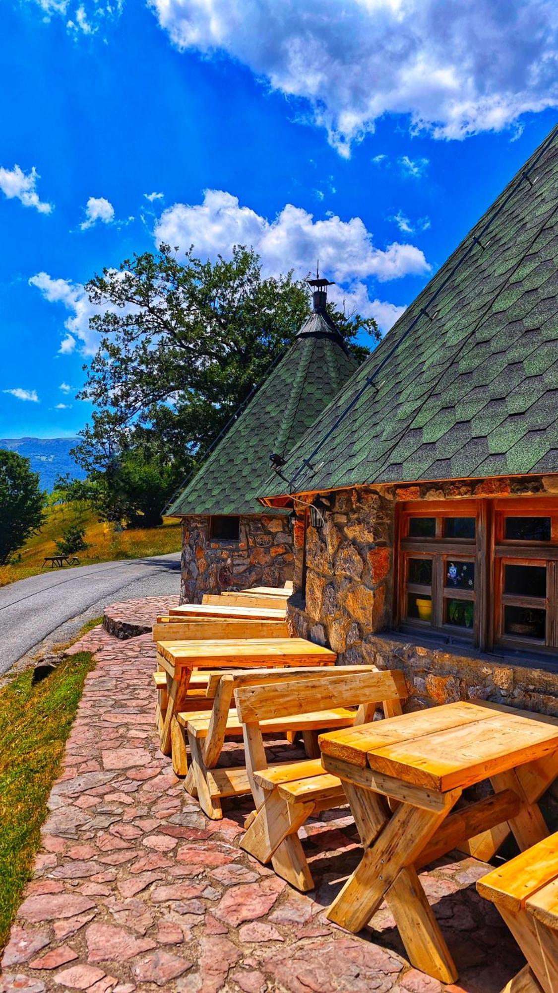 Kozak Apartments & Restaurant Mojkovac Exterior photo