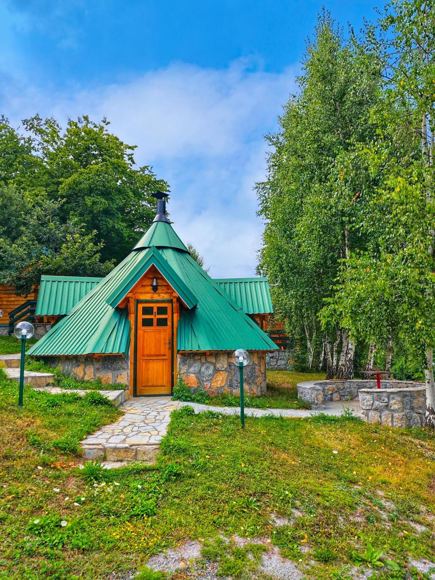 Kozak Apartments & Restaurant Mojkovac Exterior photo